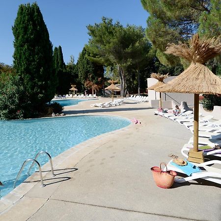 Residence Odalys Le Village Camarguais Les Gardians Arles Exterior foto