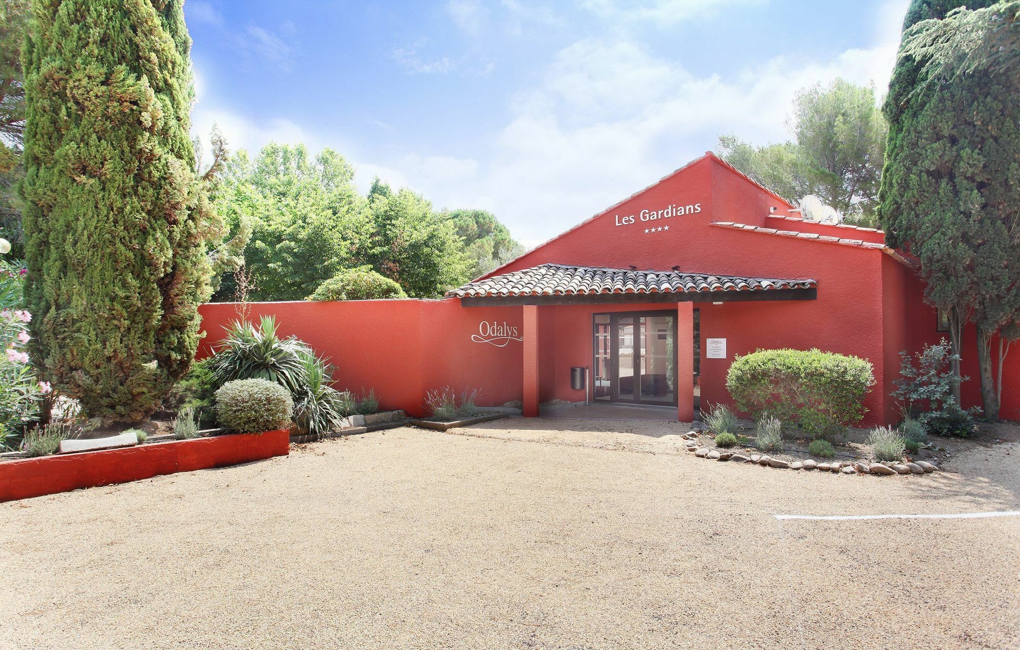 Residence Odalys Le Village Camarguais Les Gardians Arles Exterior foto